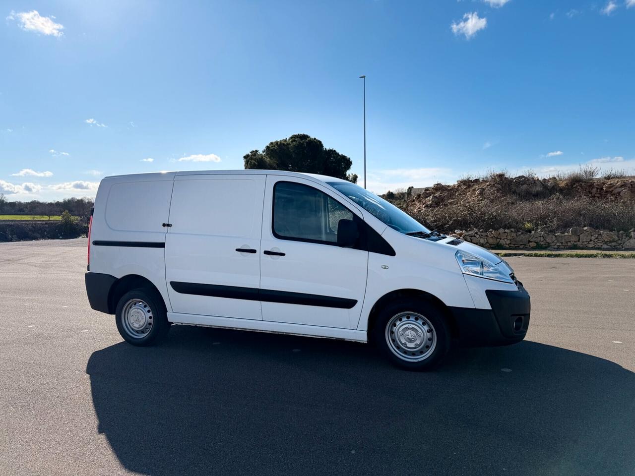 Peugeot Expert 2.0 HDi 128CV 133.000 km