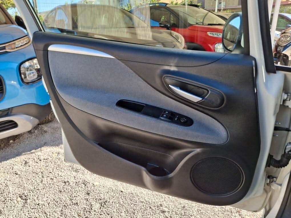 Fiat Punto Evo 1.3 Mjt 75 CV DPF 5 porte S&S Dynamic