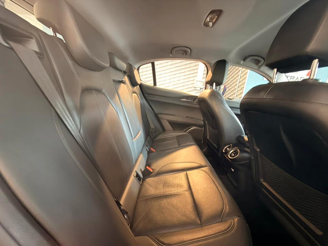 Alfa Romeo Stelvio 2.2 Turbodiesel 160 CV AT8 RWD Business 2021 N1 AUTOCARRO 5 POSTI