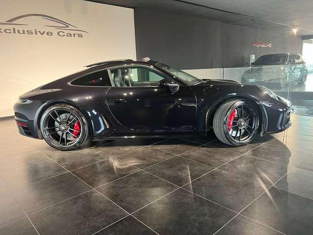 Porsche 992 911 Coupe 3.0 Carrera 4 GTS auto