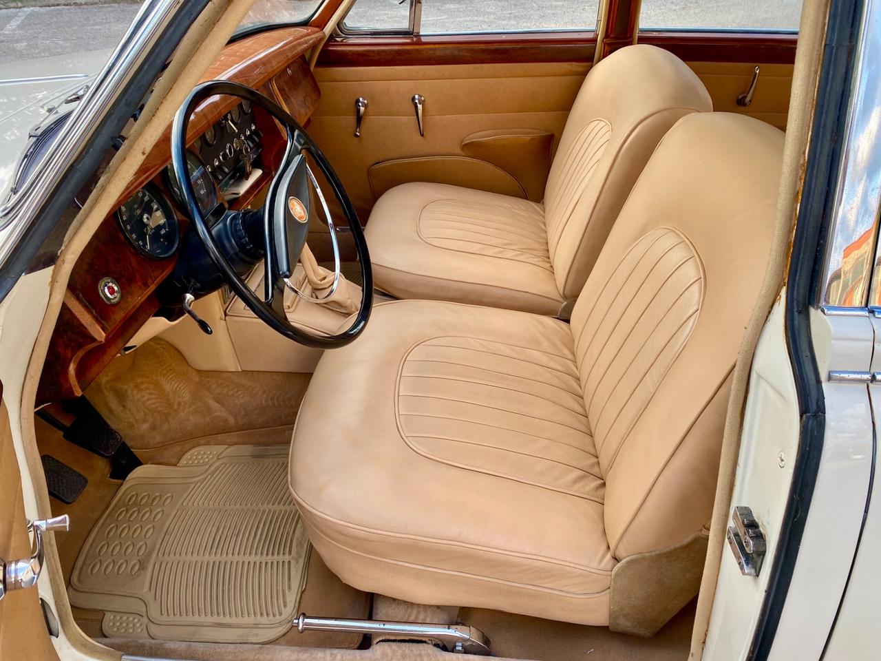 Jaguar MK II JAGUAR MK2 3.8 Litri CAMBIO MANUALE