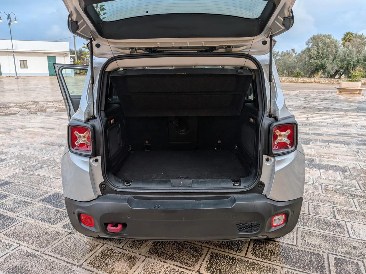 Jeep Renegade 2.0 Mjt 170CV 4WD Active Drive Low Trailhawk