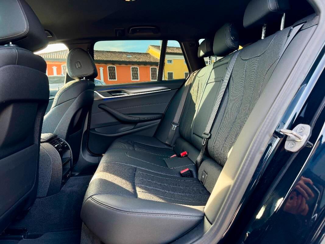 BMW Serie 5 Touring 520d mhev 48V Msport auto