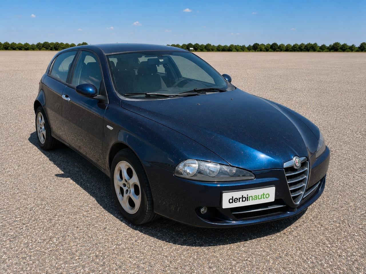 Alfa Romeo 147 1.9 JTD (120) 3 porte Distinctive