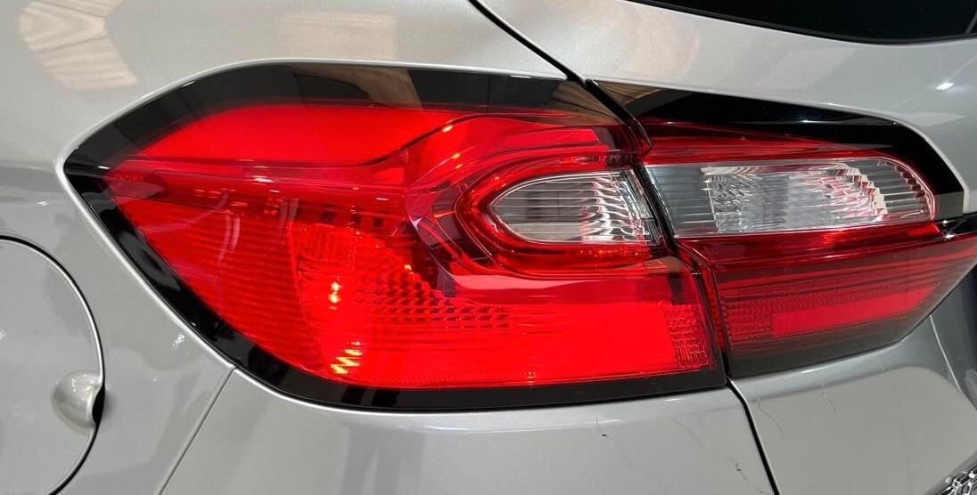 Ford Fiesta 1.0 Ecoboost Hybrid 125 CV 5 porte ST-Line