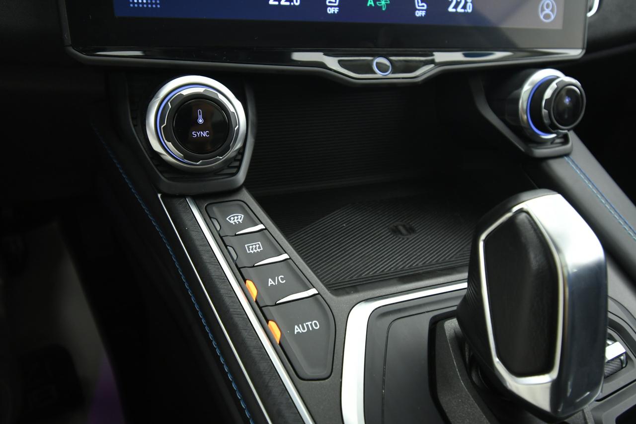 Lynk & Co 01 1.5 td phev auto LED+ACC+CAMERA 360+TETTO PANO