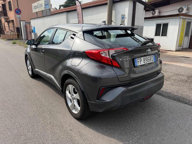 TOYOTA C-HR 1.8 Hybrid E-CVT Active