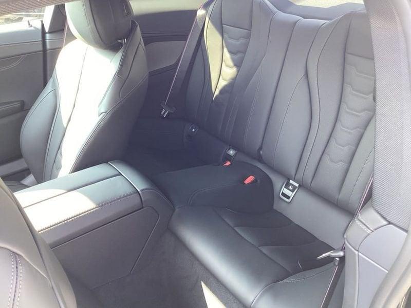 BMW Serie 8 M850i xDrive Coupé