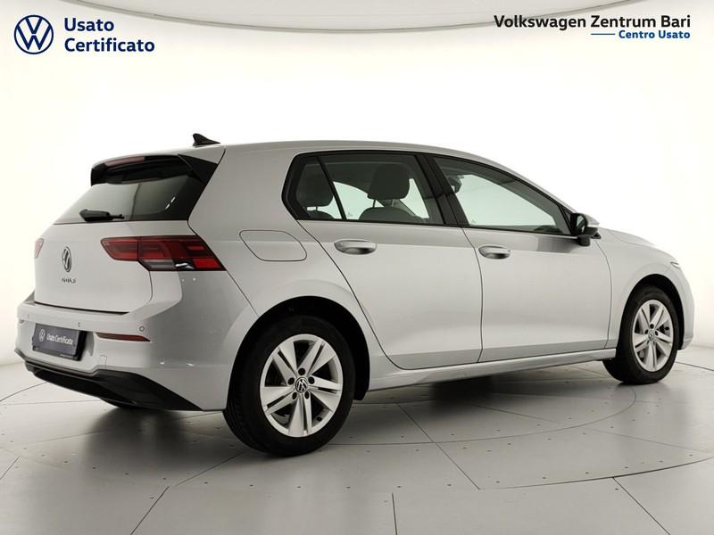 Volkswagen Golf 1.5 tgi life 130cv