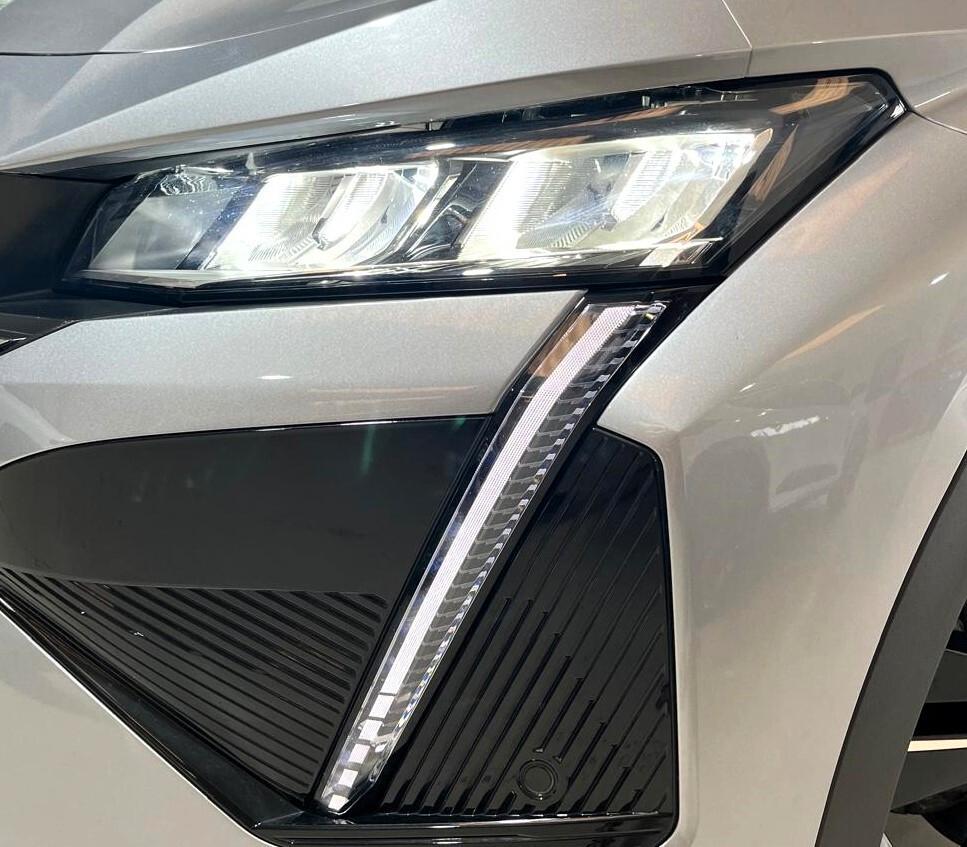 Peugeot 408 PureTech 130 S&S EAT8 Allure
