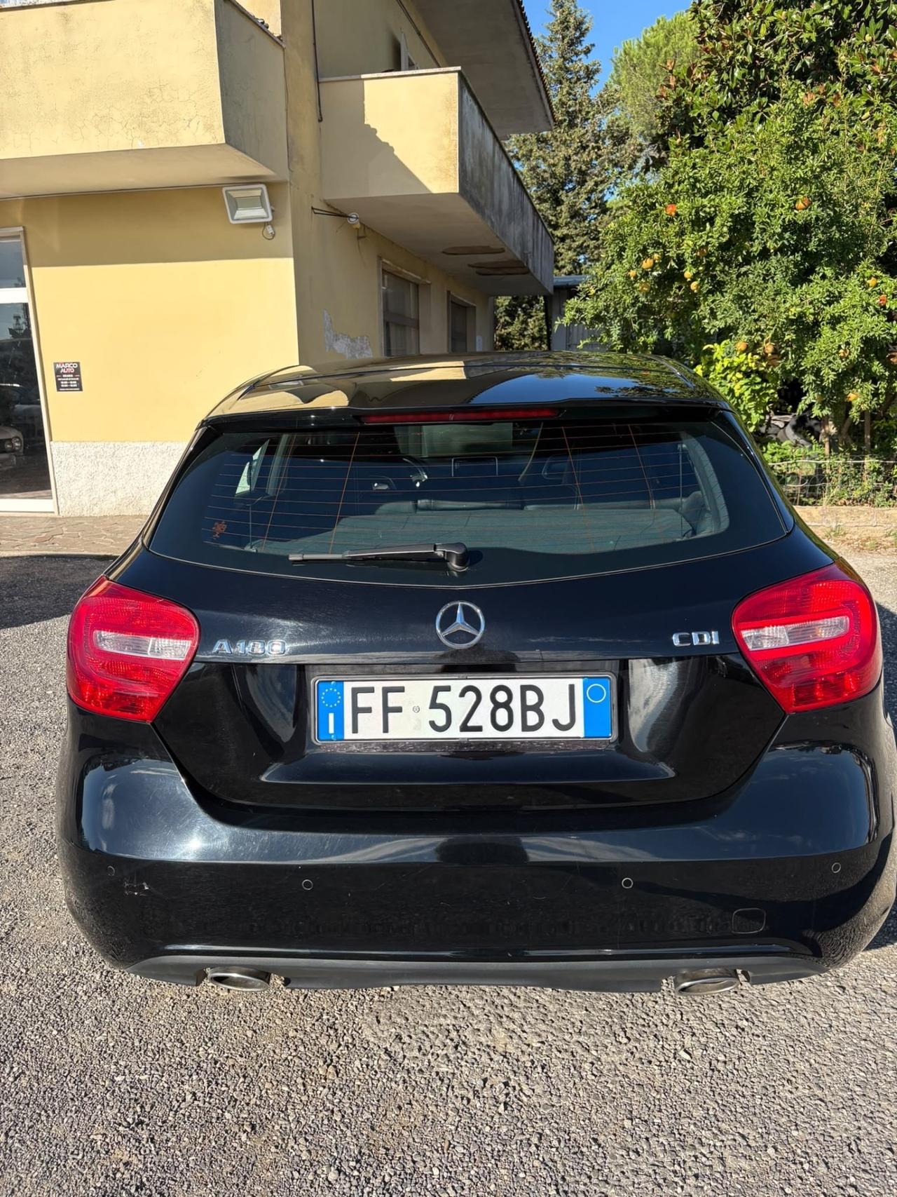 Mercedes-benz A 180
