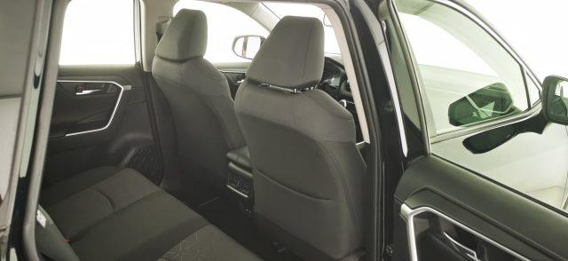TOYOTA RAV 4 MY23 RAV4 2.5 HV (222CV) E-CVT AWD-i Business