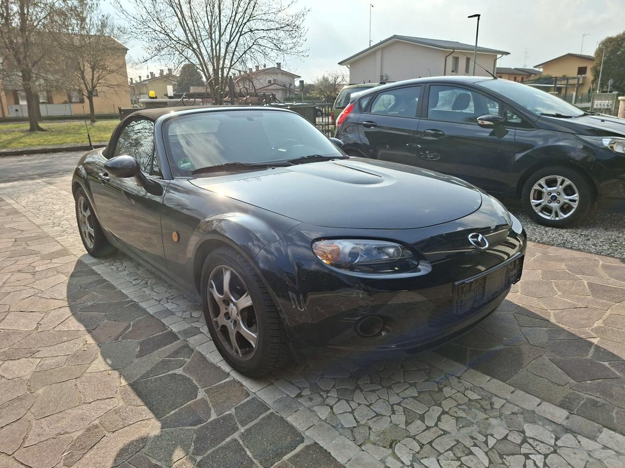 Mazda MX-5 2006