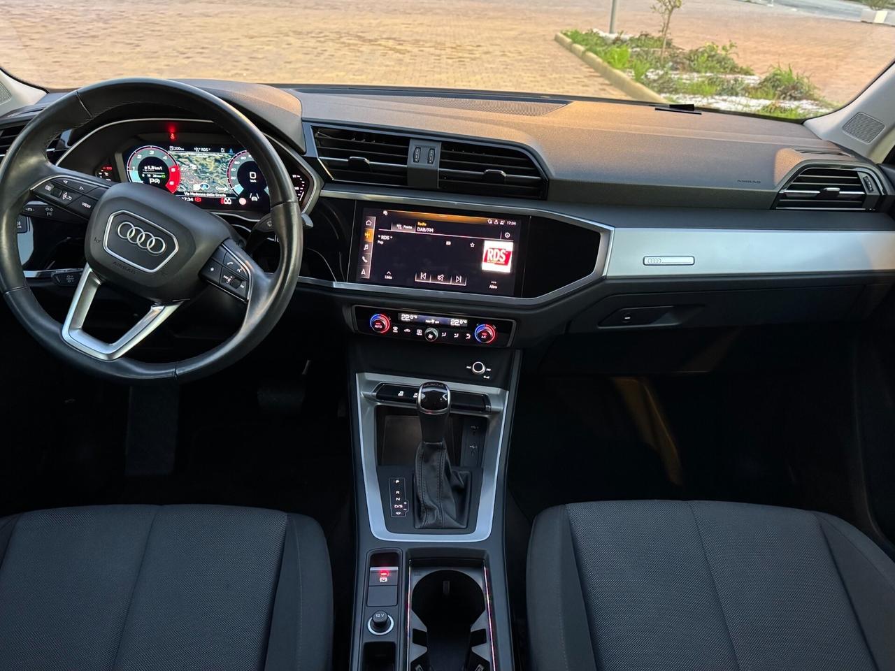 Audi Q3 35 TDI S tronic 150cv 2023