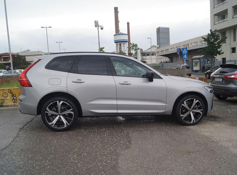 Volvo XC60 B4 automatico Plus Dark