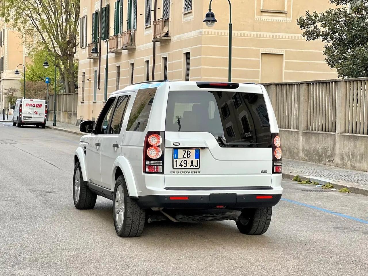 Land Rover Discovery 4 3.0 SDV6 249CV SE