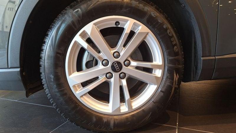 Audi Q3 35 TDI S tronic Business