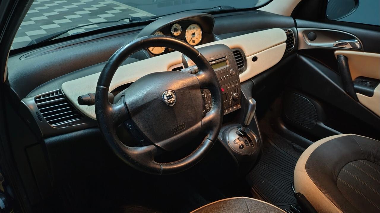 Lancia Ypsilon 1.4 95 CV Automatica
