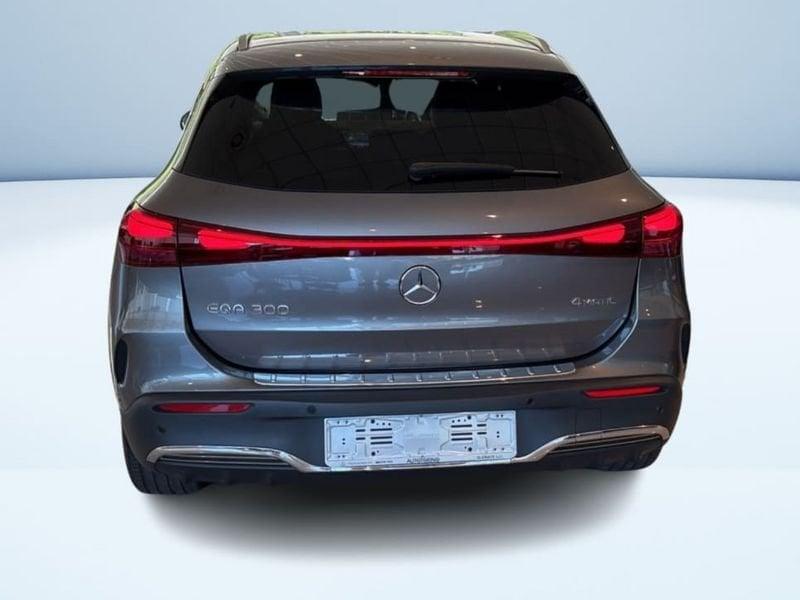 Mercedes-Benz EQA 300 4MATIC AMG Line Advanced