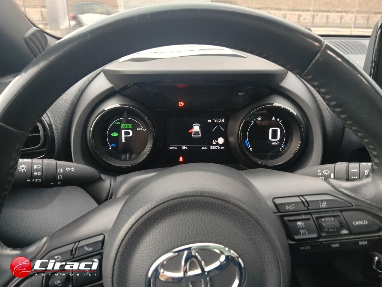 Toyota Yaris 1.5 Hybrid 5 porte Lounge