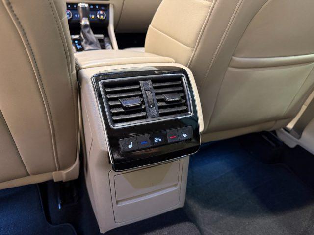SKODA Superb 2.0 TSI DSG 4x4 Wagon Laurin&Klement ***HÄNDLER***