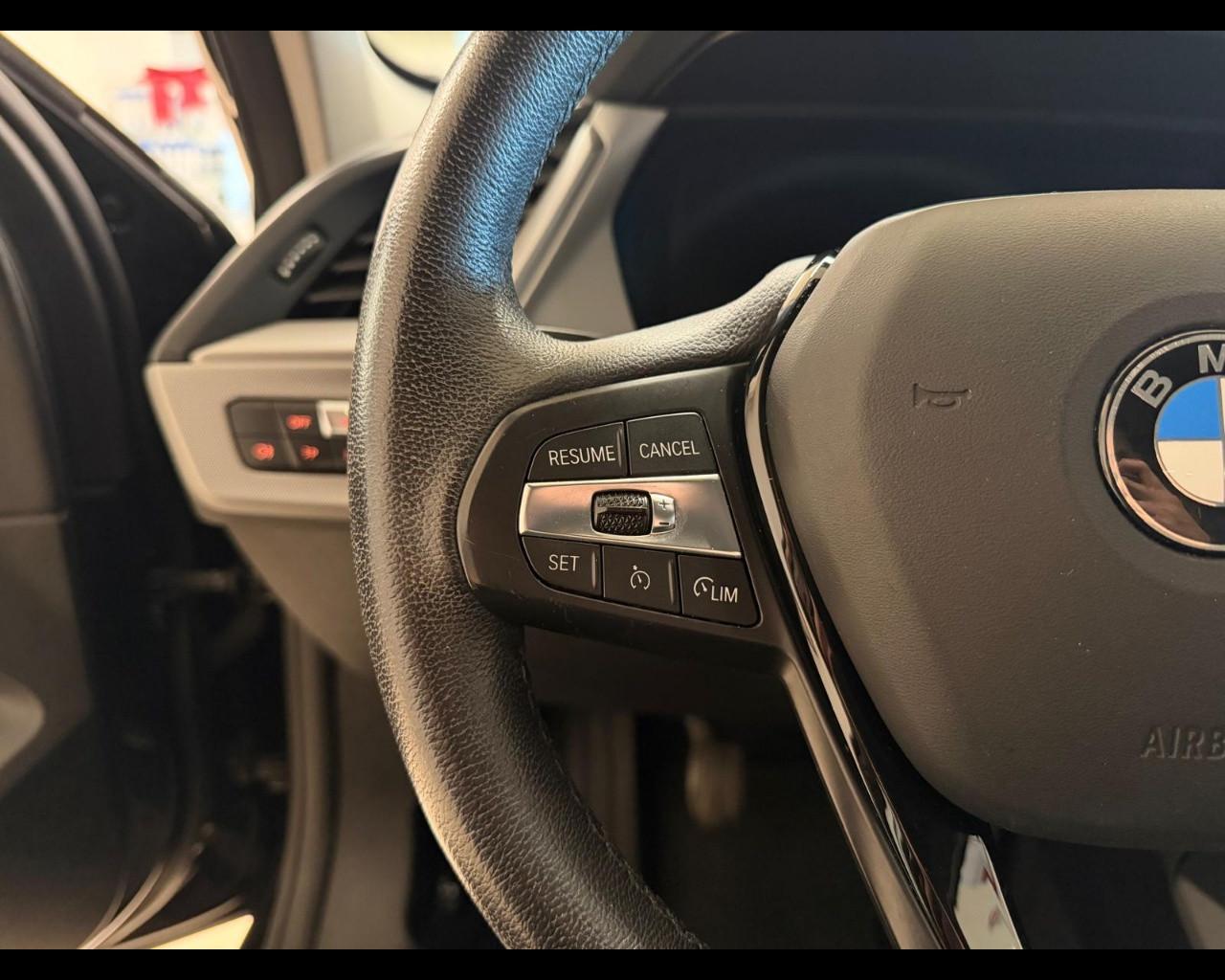 BMW Serie 1 (F40) - 116d 5p. Business Advantage