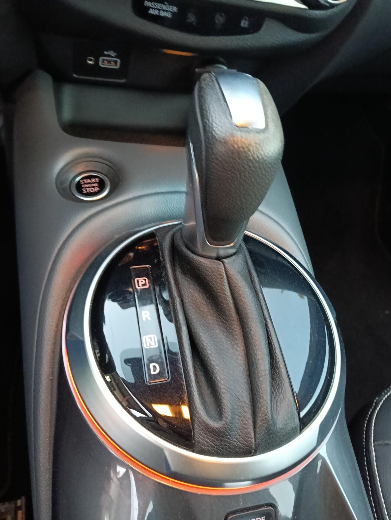 Nissan Juke 1.0 DIG-T 114 CV DCT Tekna