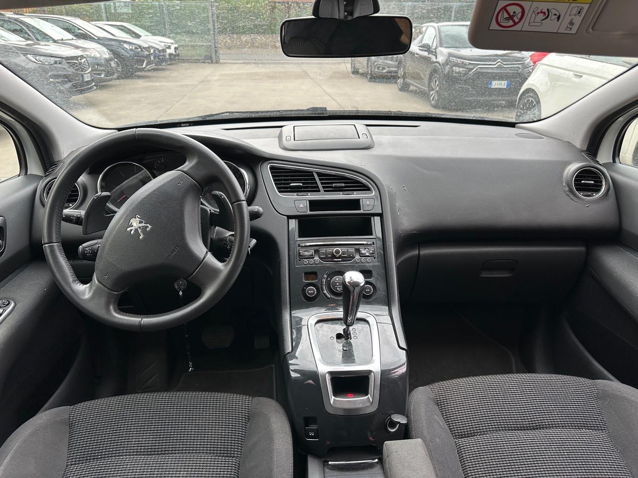 Peugeot 5008 1.6 e-HDi 115CV Stop&Start ETG6 Allure