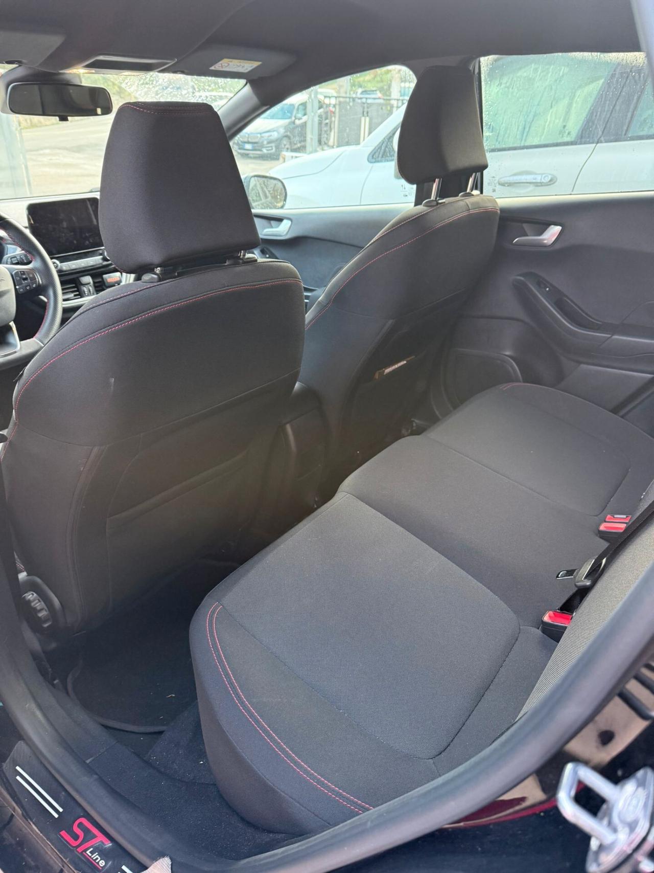 Ford Fiesta 1.0 Ecoboost Hybrid 125 CV 5 porte ST-Line