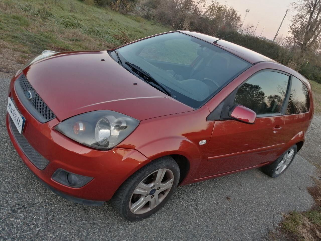 Ford Fiesta 1.2 16V 3p. Ghia