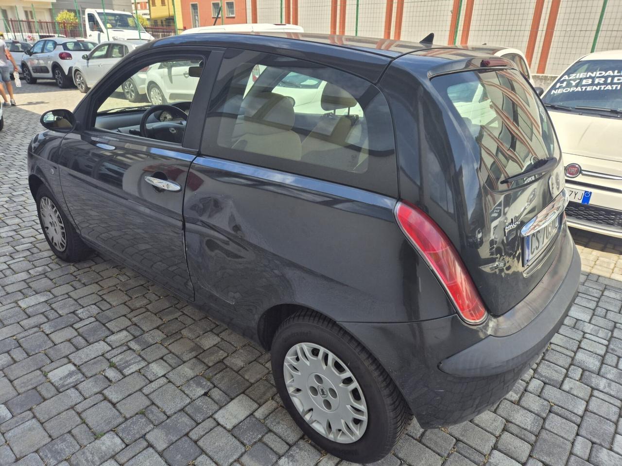Lancia Ypsilon 1.2 Benzina