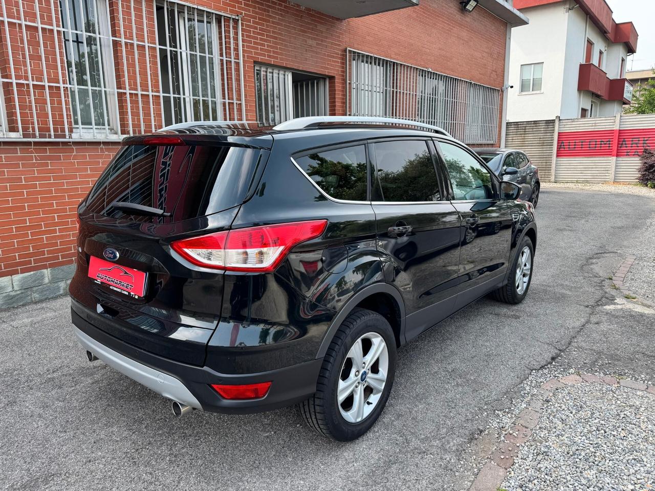 Ford Kuga 2.0 TDCI 120 CV S&S 2WD Titanium