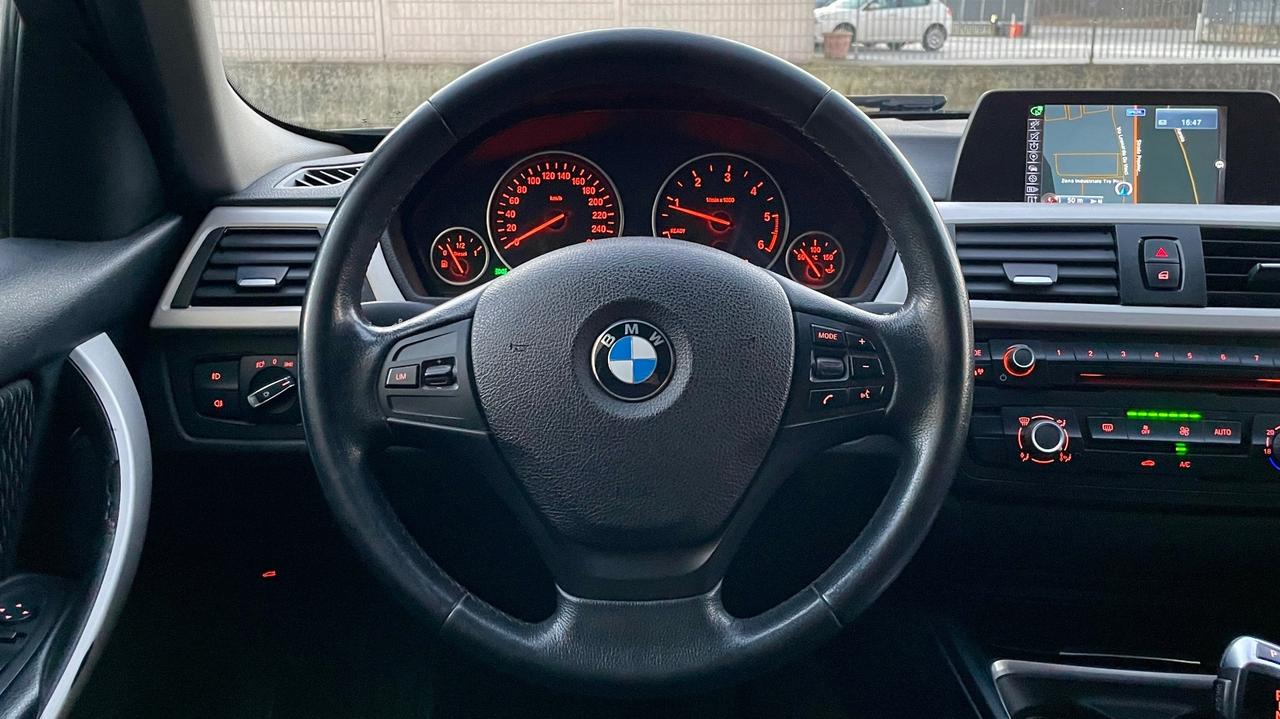 BMW 318D TOURING 2.0 BUSINESS 143CV - FULL LED, PORTELLONE ELETTRICO, NEOPATENTATI