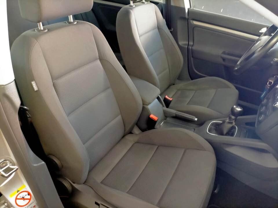Volkswagen Golf 2.0 TDI 4motion Sportline