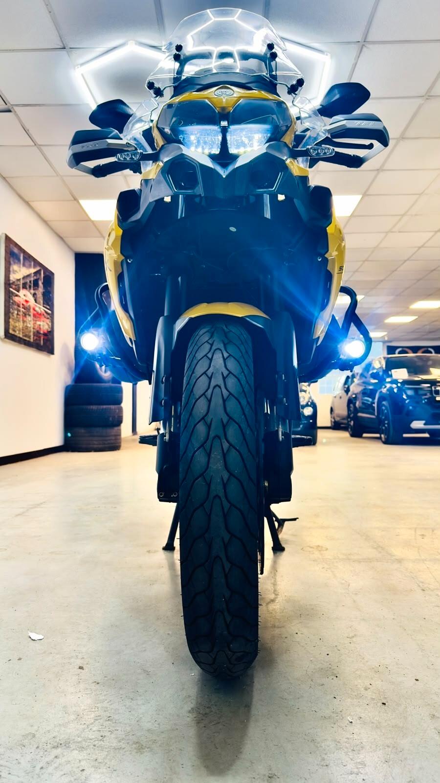 Benelli TRK 502 x