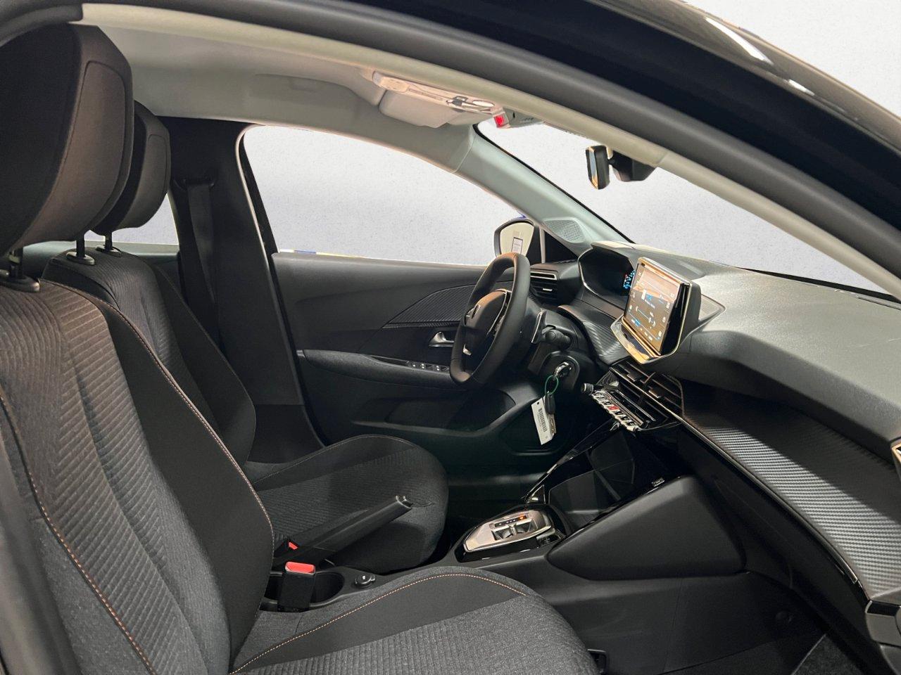 Peugeot 208 1.2 hybrid Style 110cv e-dcs 6