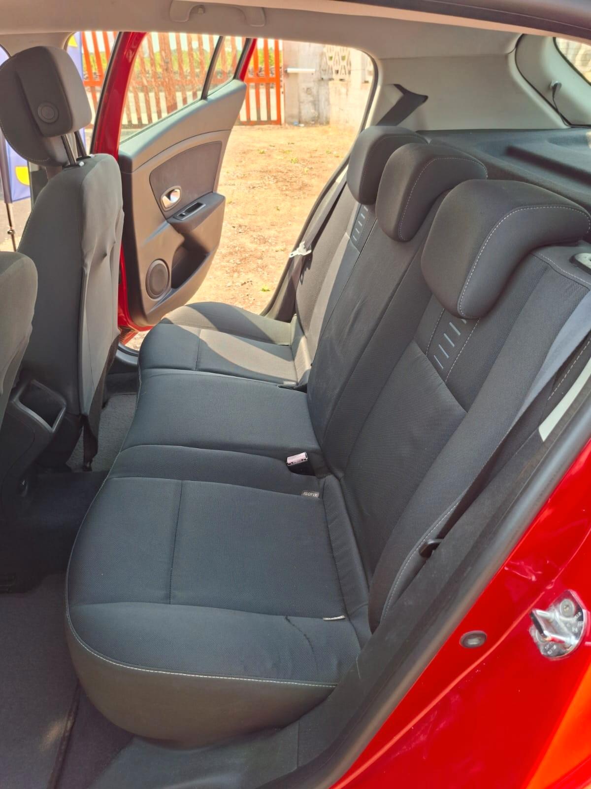 Renault Megane 1.5 dCi 90CV GANCIO TRAINO