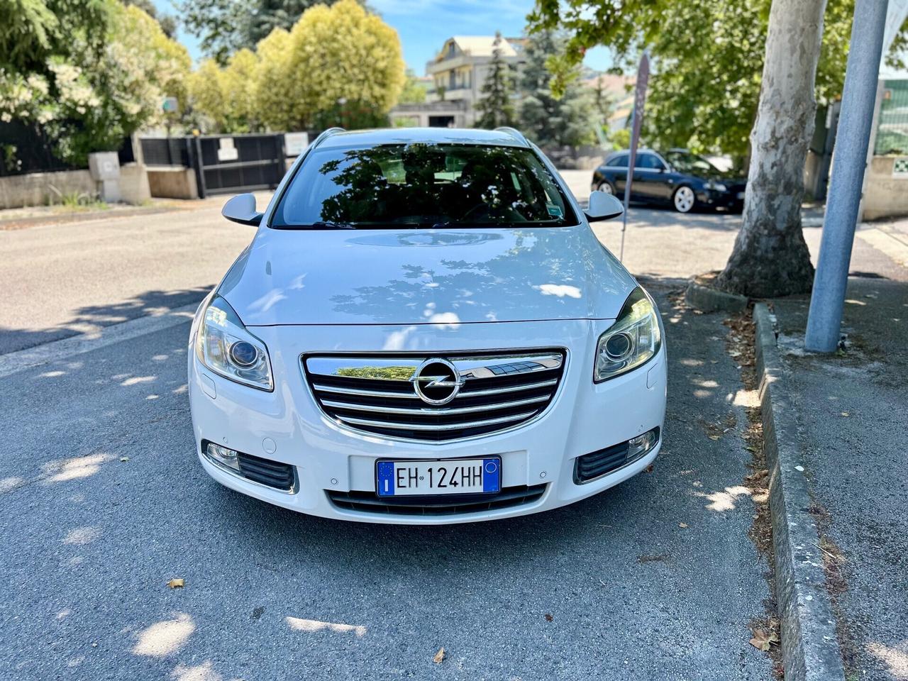 OPEL INSIGNIA APPENA TAGLIANDATA - OK NEOPATENTATI !