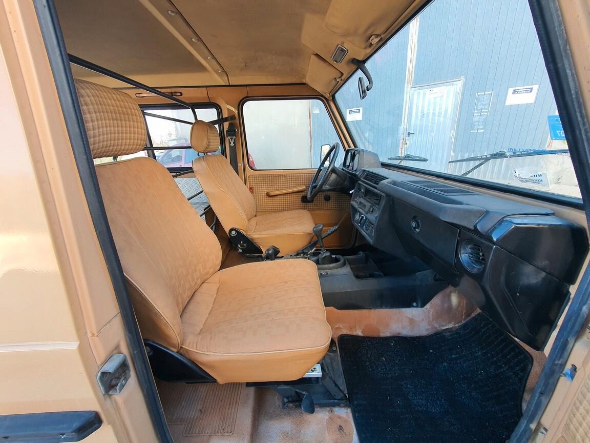 Mercedes Classe G (W460) 240 GD Corto