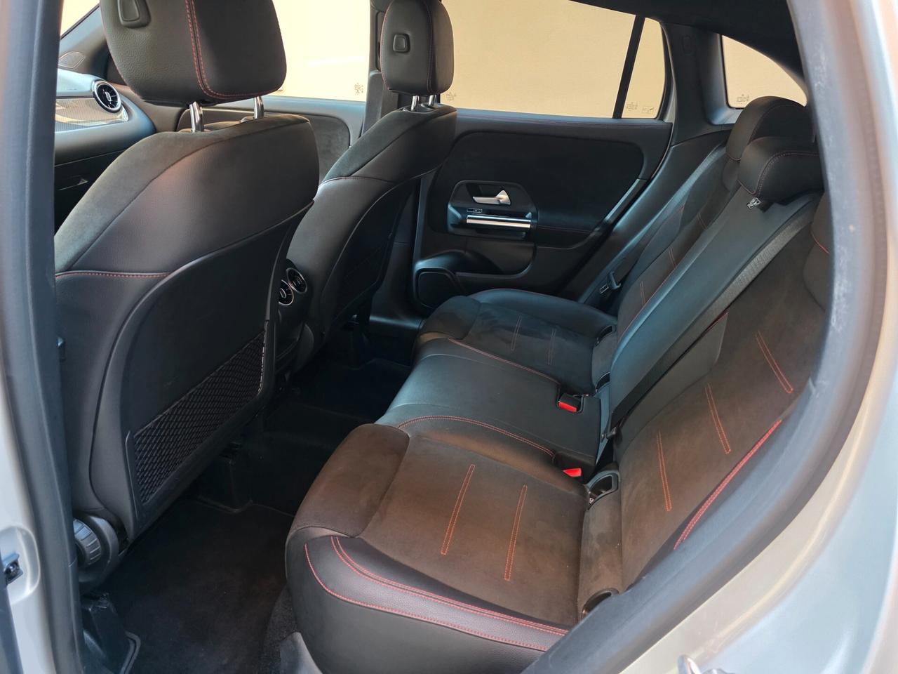 Mercedes-benz GLA 200 d Automatic Premium