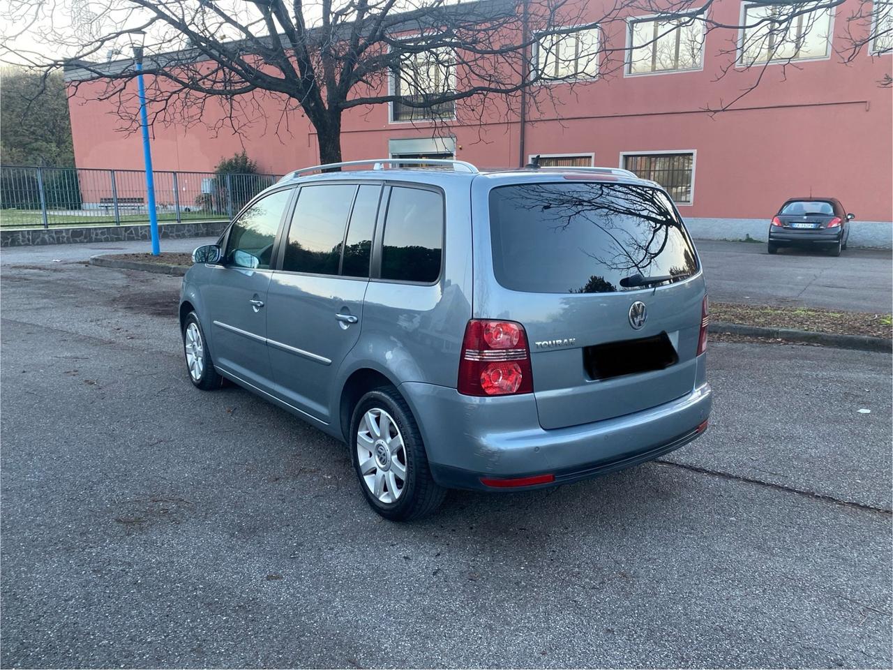 Volkswagen Touran 2.0 TDI 7 posti pelle FULL OPTIONAL