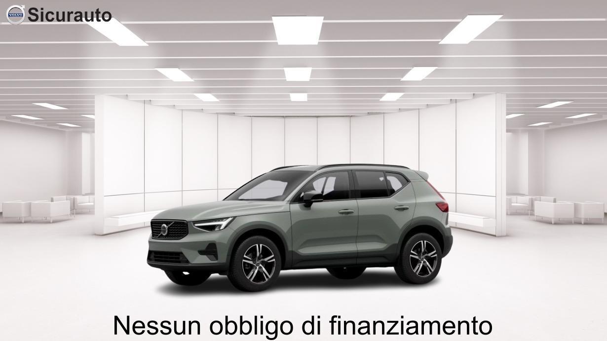 VOLVO Xc40 B3 Mild Hybrid Automatico Ultra Dark