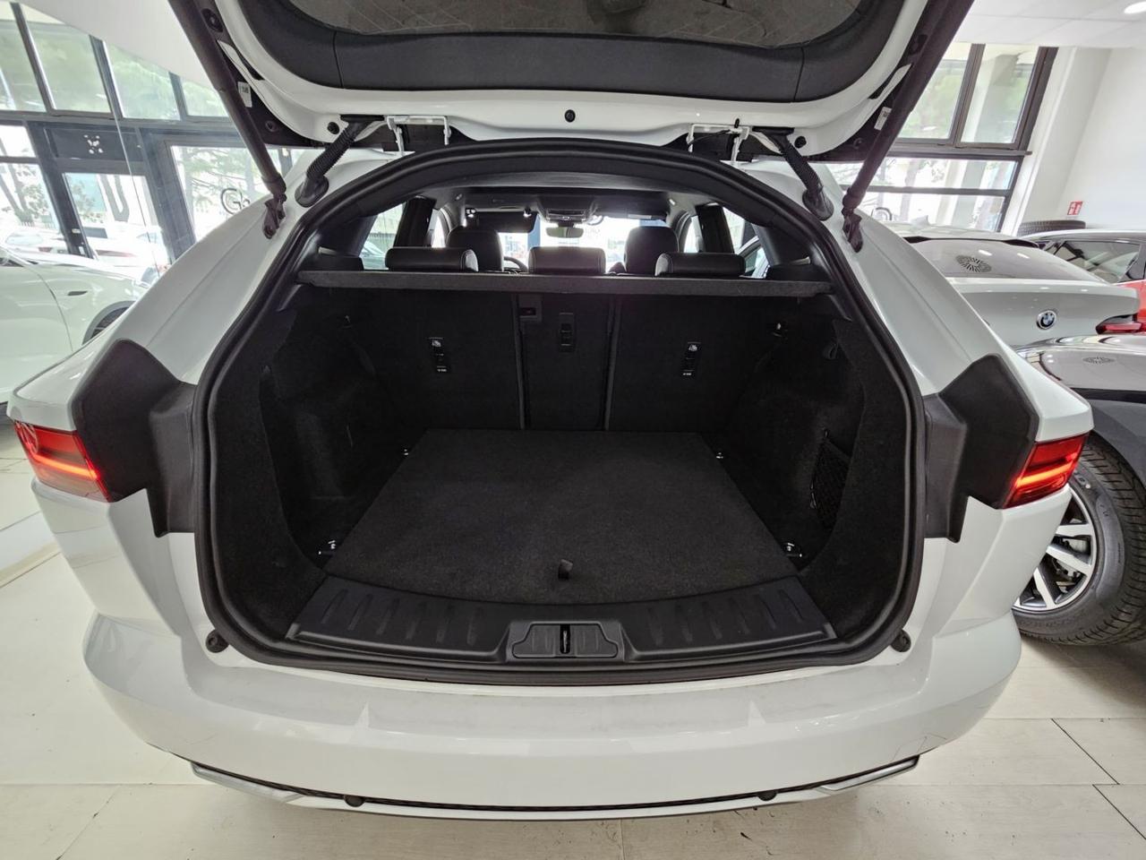 Jaguar E-Pace R-Dynamic SE Navi Camera Tetto C.20" RDynamic camera