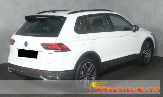 VOLKSWAGEN Tiguan 2.0 TDI 200 CV SCR DSG 4MOTIOM Urban Sport