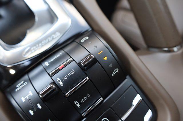 PORSCHE Cayenne 4.0 S Diesel 21" Panorama SOSPENSIONI UniPropietar