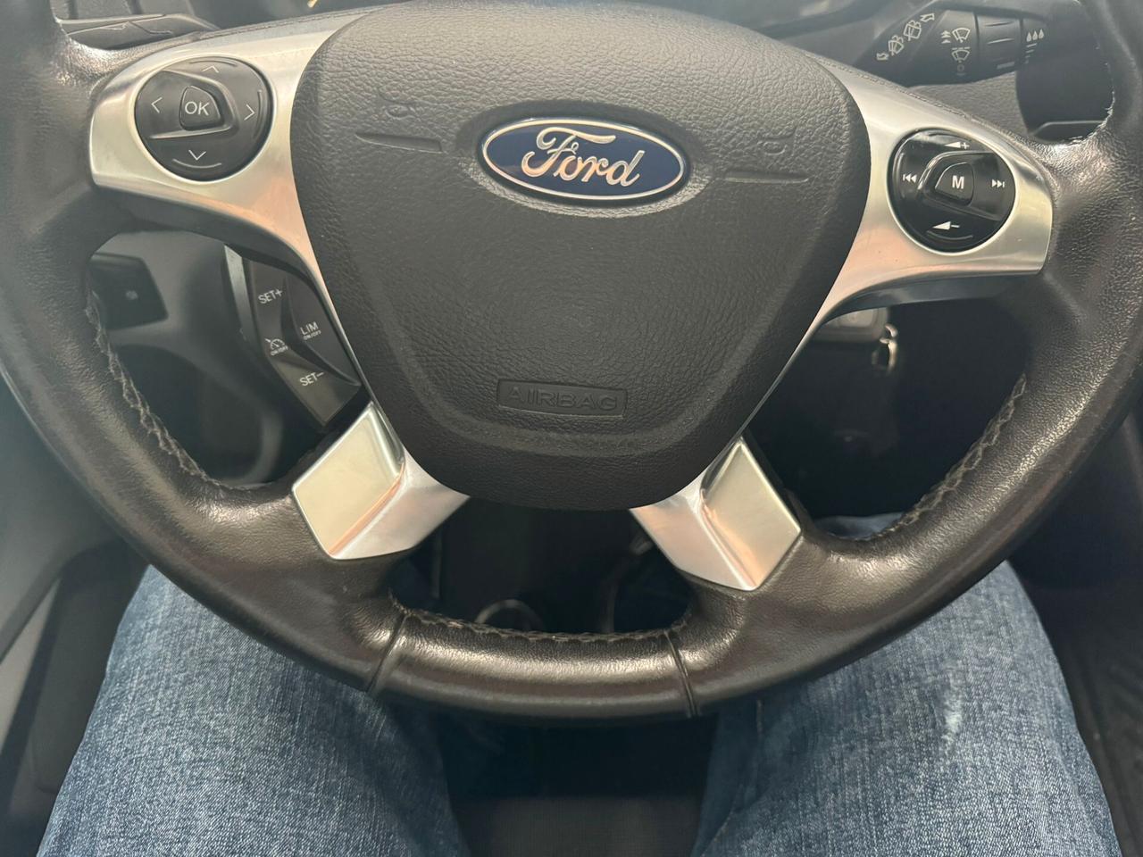 FORD TRANSIT CUSTOM 9 POSTI