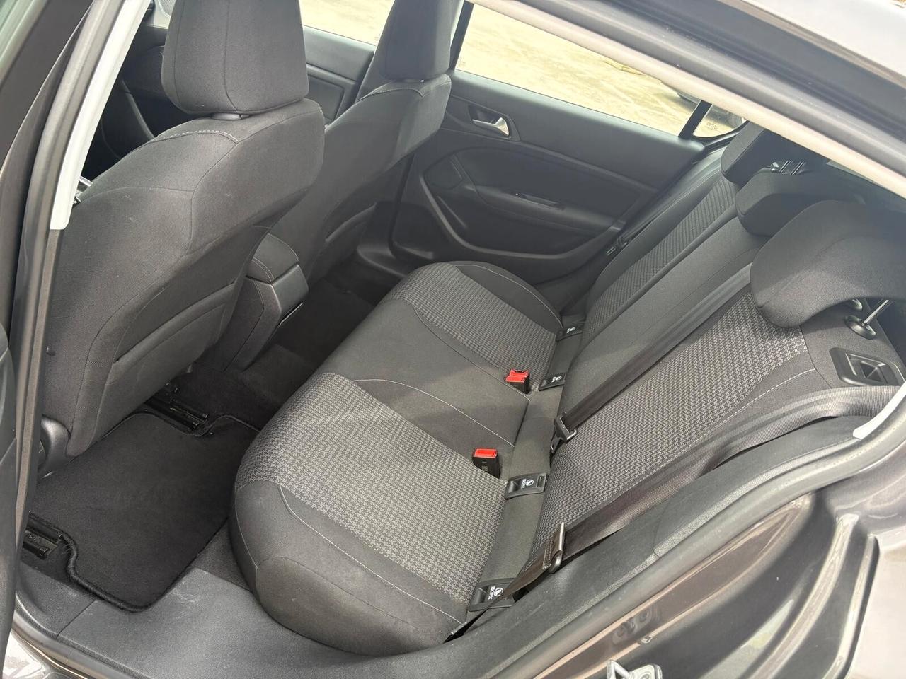 Peugeot 308 BlueHDi 1.5 130Cv S EAT8 Business