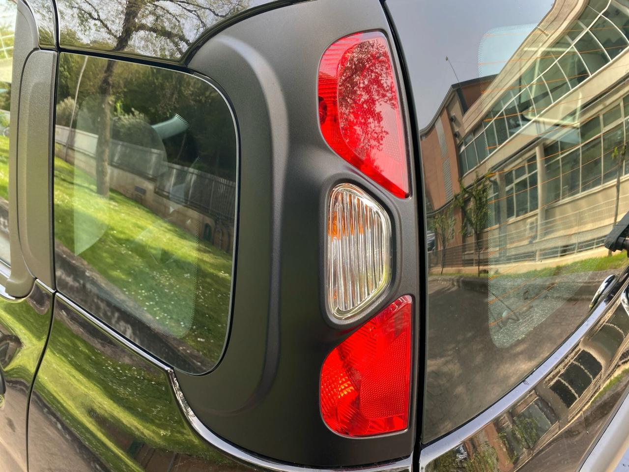 Fiat Panda 1.0 FireFly S&S Hybrid City Cross