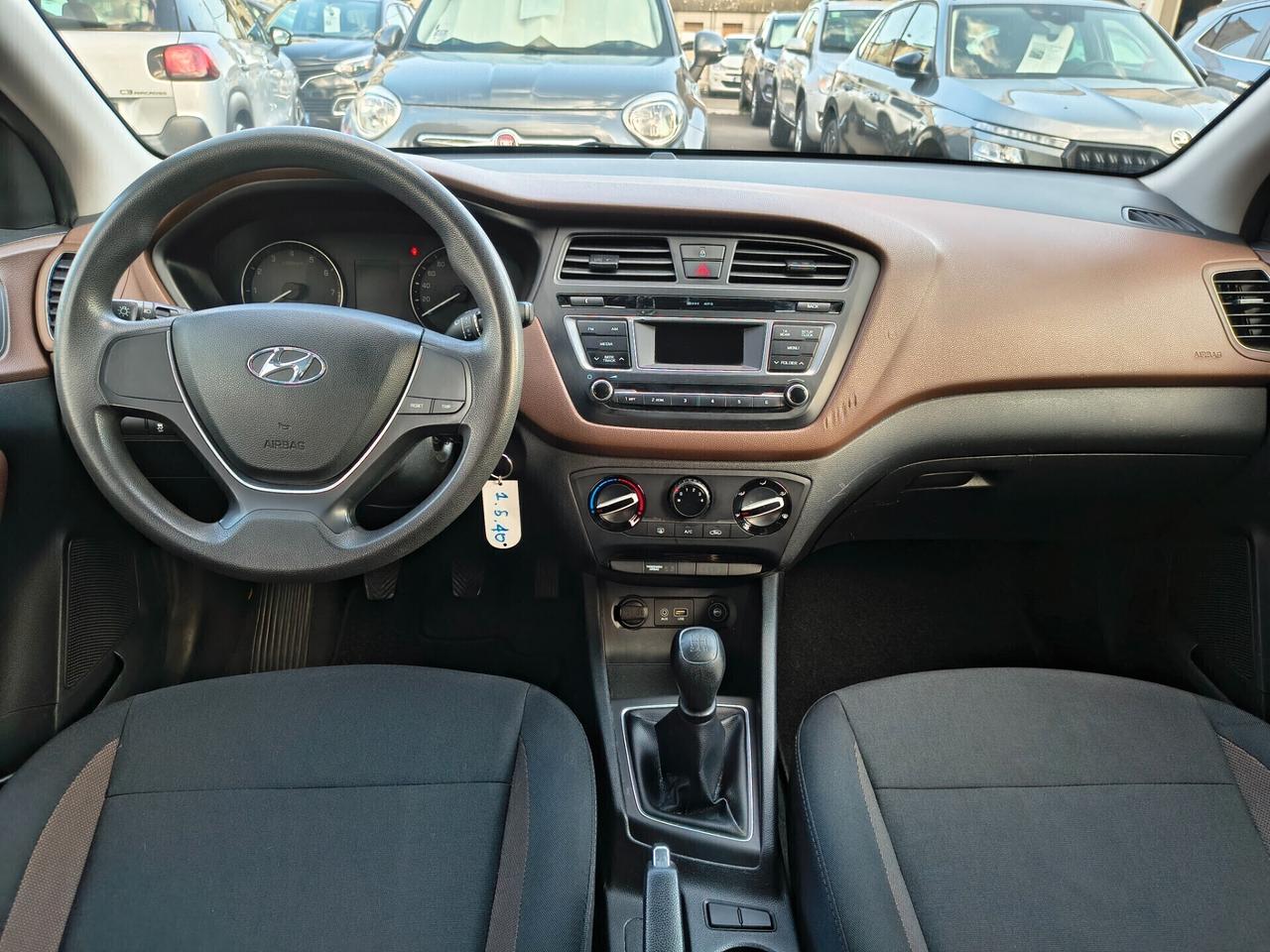 HYUNDAI I20 UNICOPROPRIETARIO 1.2 GPL ANNO 2017
