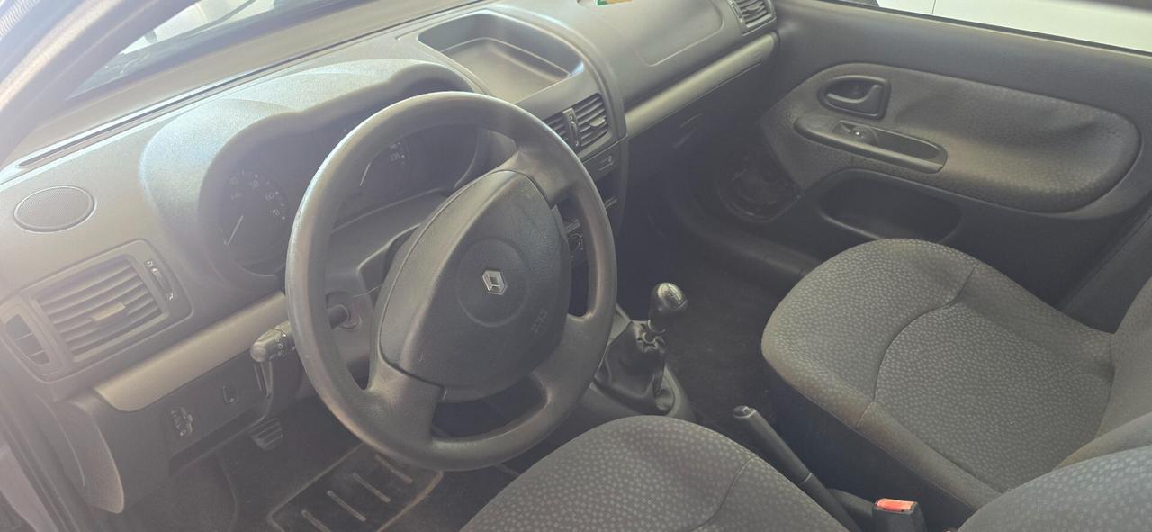 Renault Clio 1.2 16V 5 porte GPL Dynamique